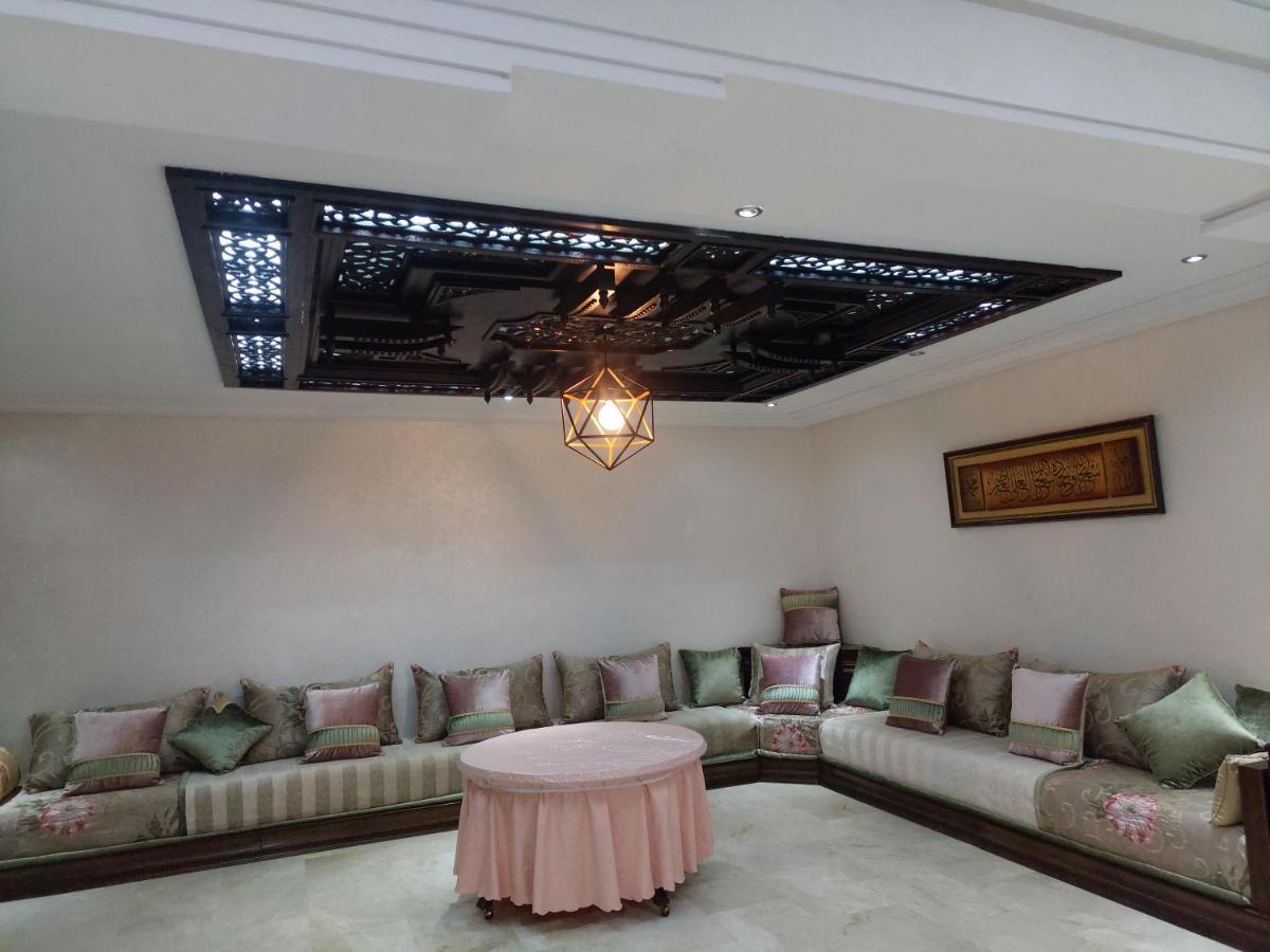 Residence La Corniche Etage 2 Nador Esterno foto