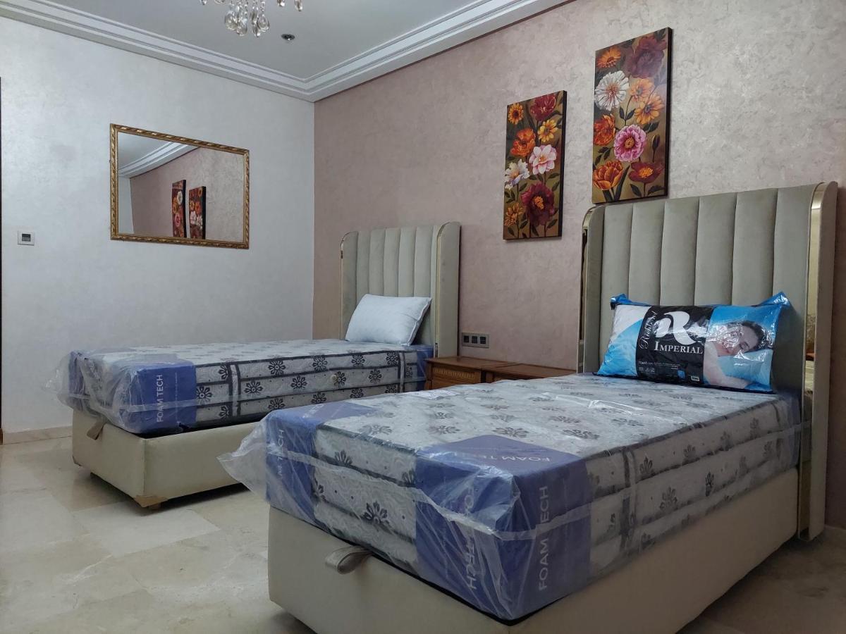 Residence La Corniche Etage 2 Nador Esterno foto